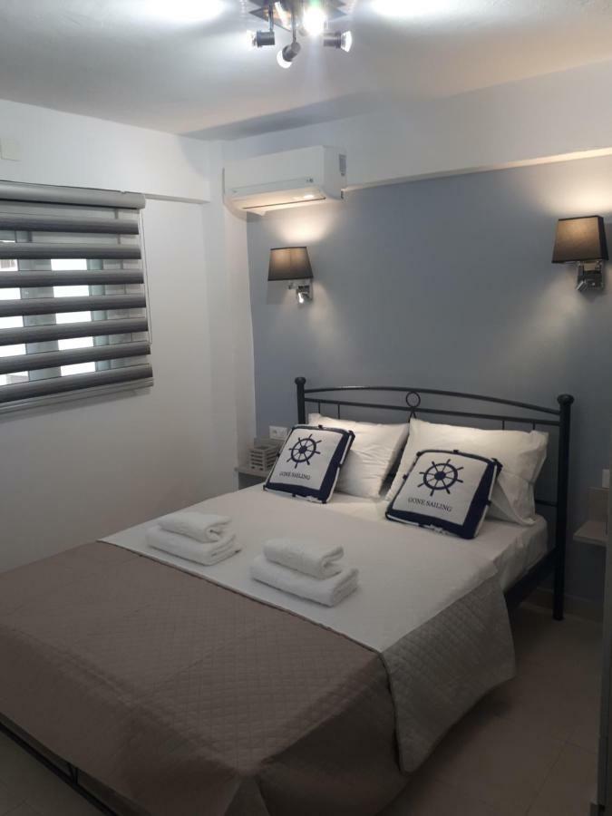 Vivian'S Small House Apartment Rhodes City Bagian luar foto